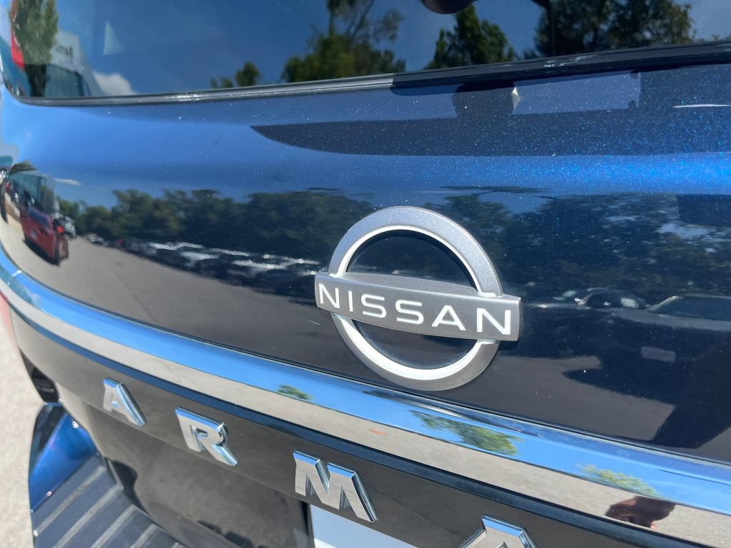 Used 2023 Nissan Armada SL w/ Captain's Chairs Package AWD/4WD image 41