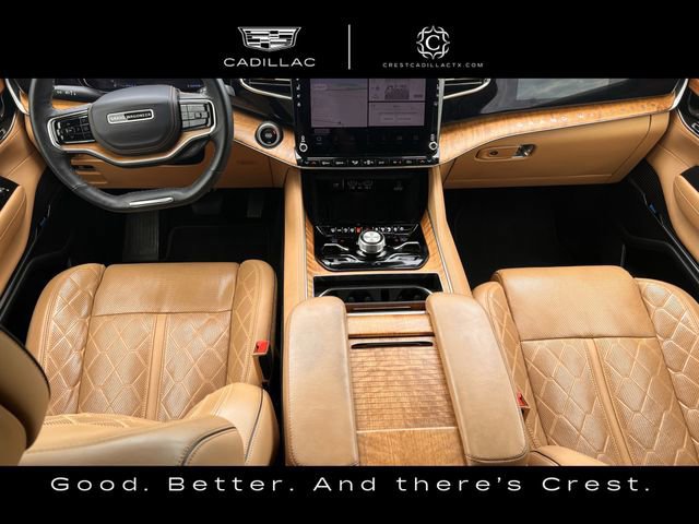 Used 2023 Jeep Grand Wagoneer Series III AWD/4WD image 9
