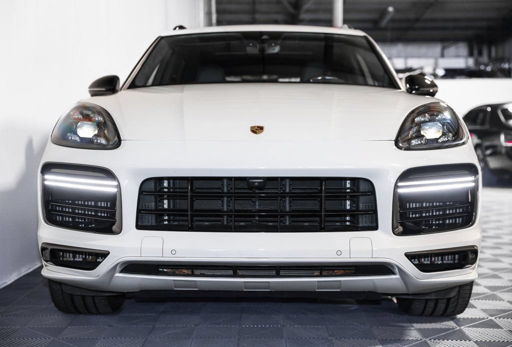 Used 2019 Porsche Cayenne Turbo AWD/4WD image 18