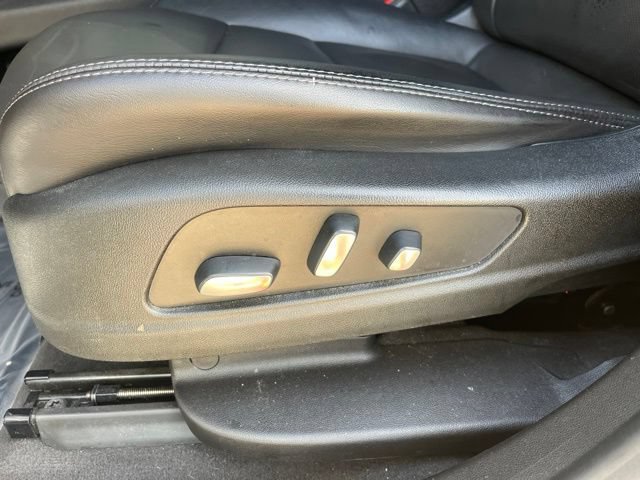 Used 2021 Cadillac XT5 Premium Luxury FWD image 10