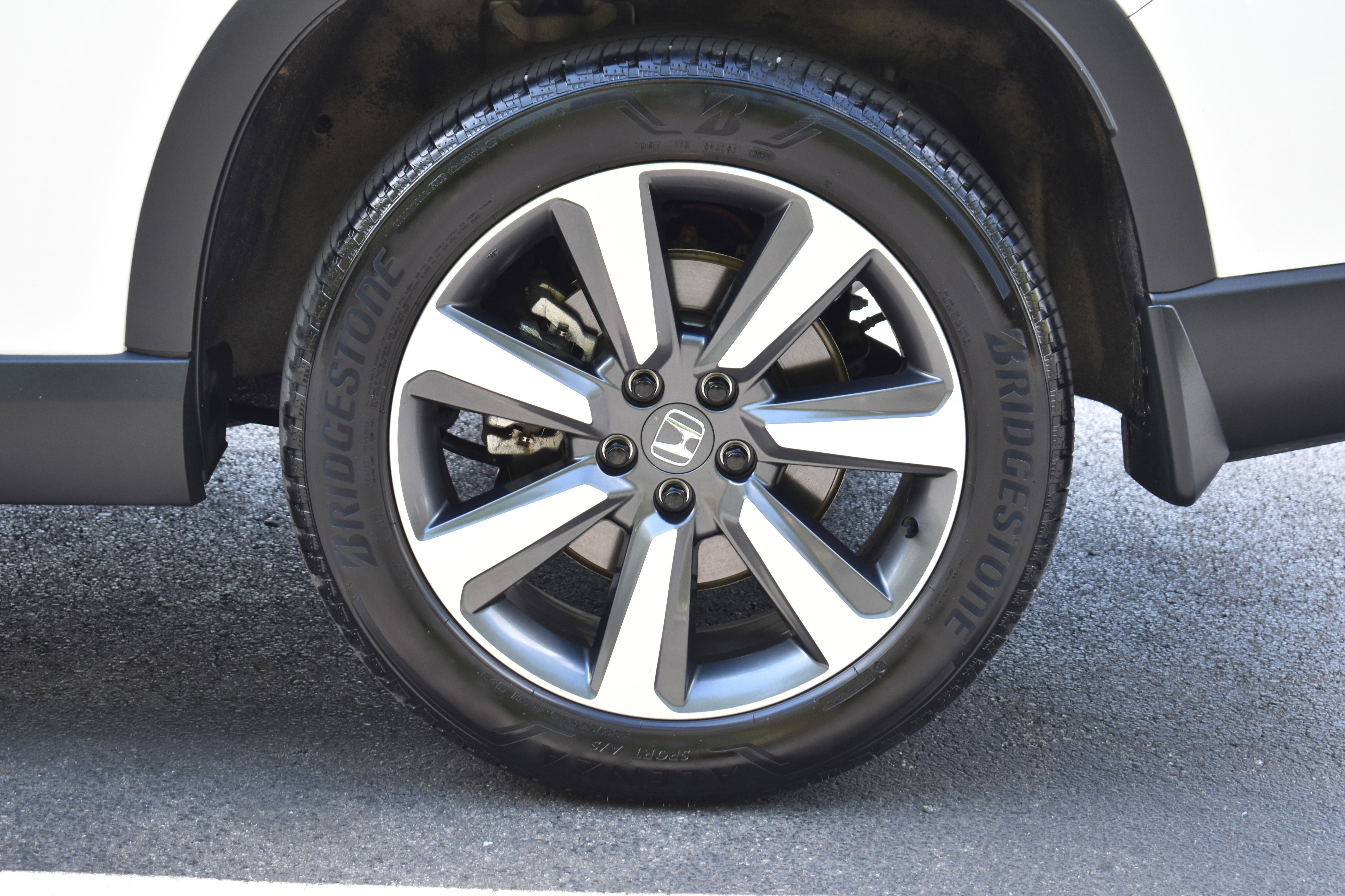 Certified 2024 Honda Pilot Touring image 41