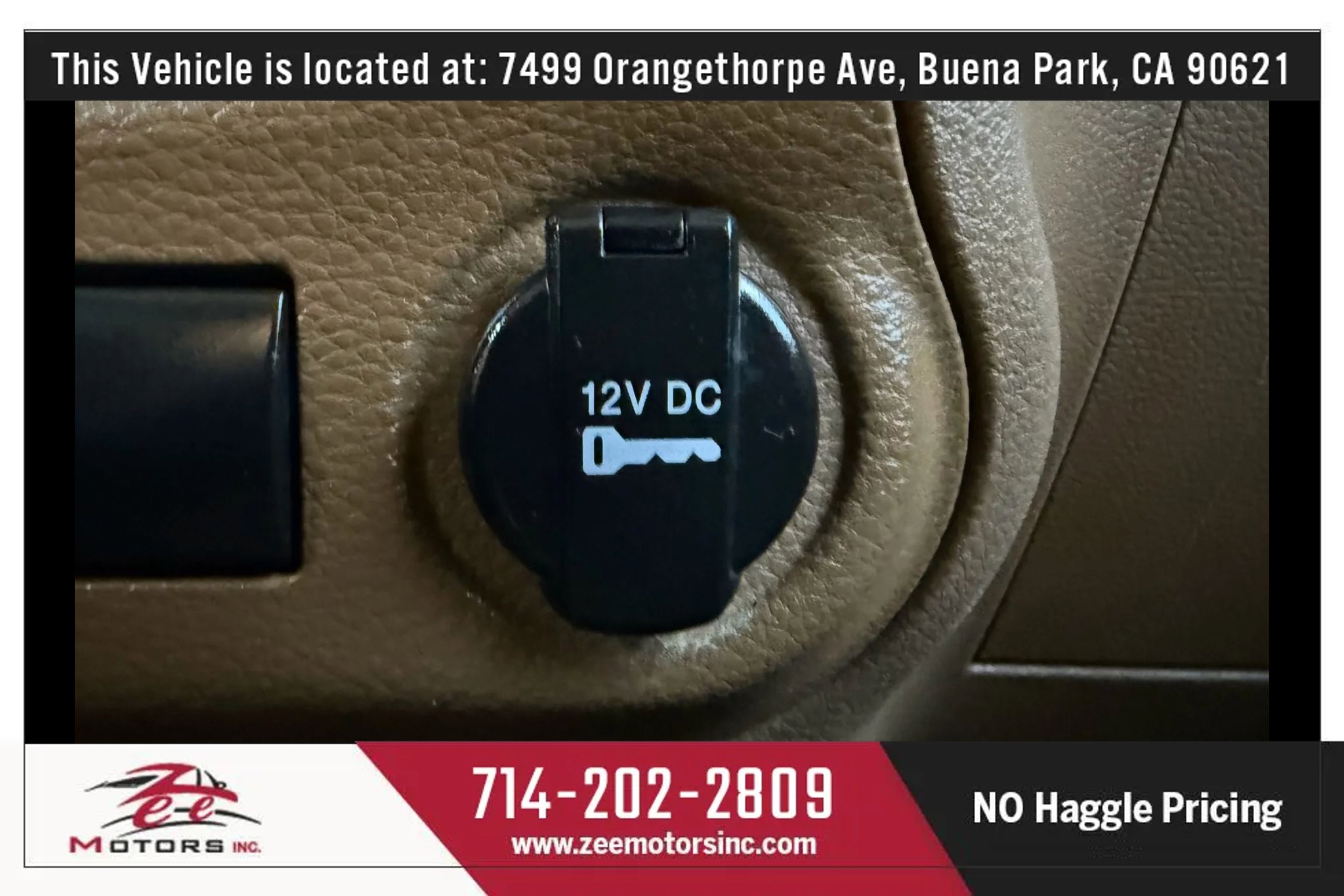 Used 2013 Jeep Wrangler Unlimited Sahara w/ Connectivity Group image 46