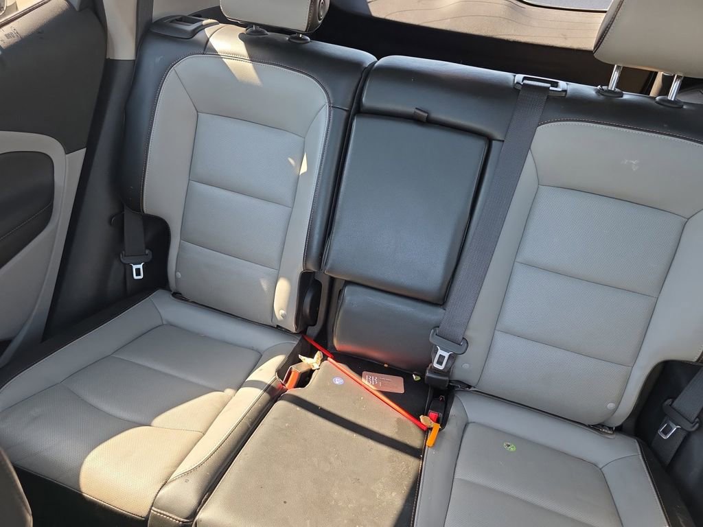 Used 2019 GMC Terrain SLT w/ Infotainment Package II FWD image 13