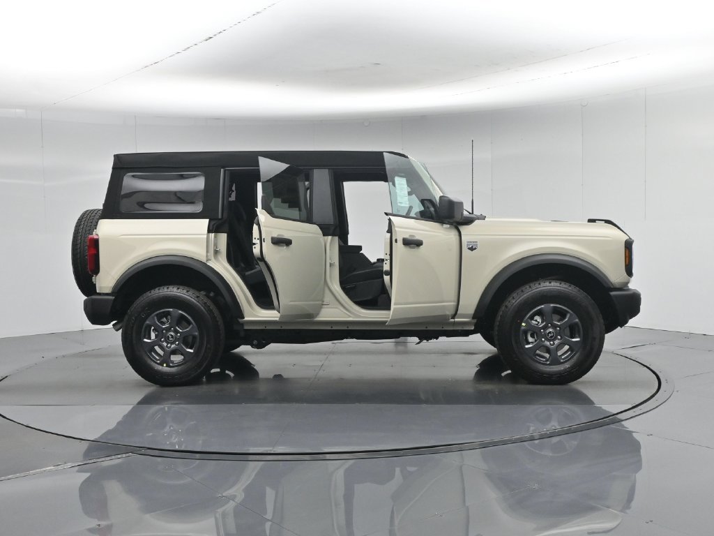 New 2026 Ford Bronco Big Bend AWD/4WD image 32