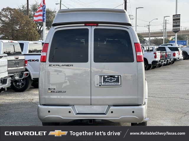 New 2025 Chevrolet Express 2500 Extended w/ Driver Convenience Package image 5