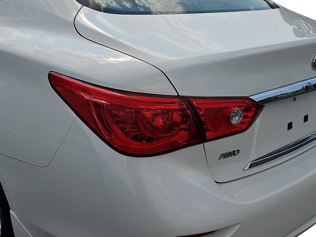 Used 2017 INFINITI Q50 Premium w/ 2.0T Premium Plus Package AWD/4WD image 34