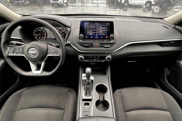 Used 2022 Nissan Altima 2.5 SV image 15