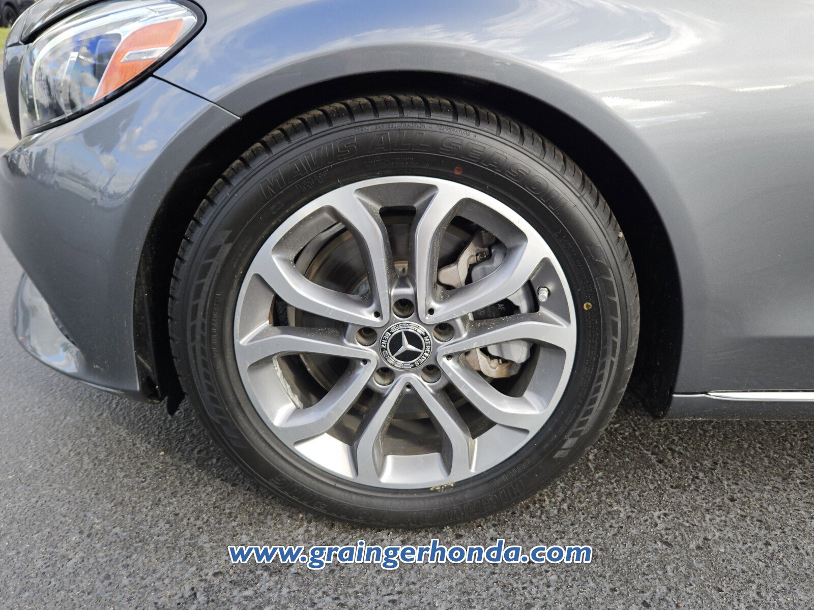 Used 2018 Mercedes-Benz C 300 Sedan image 9