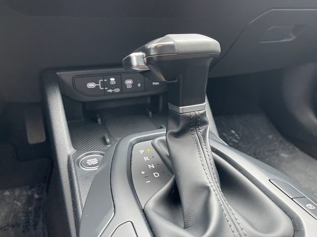 Used 2025 Kia K4 EX image 23