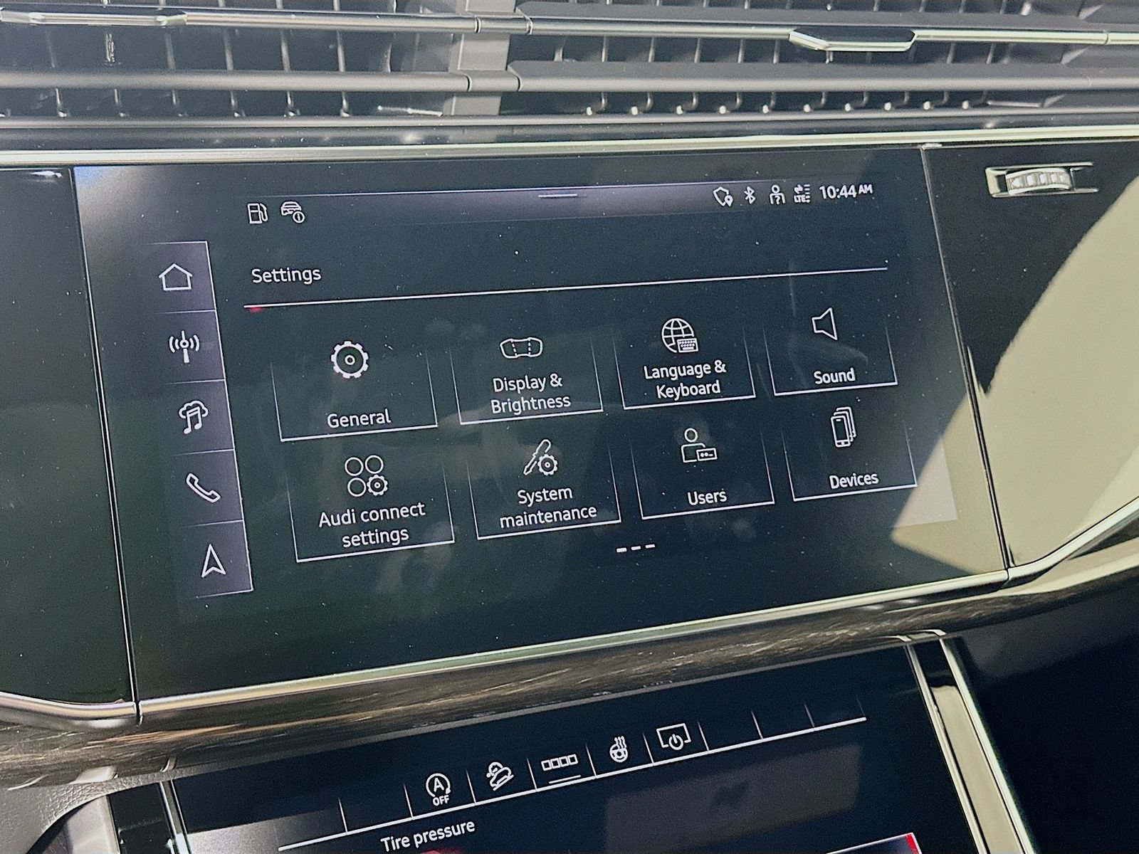 New 2026 Audi Q8 Premium Plus AWD/4WD image 23