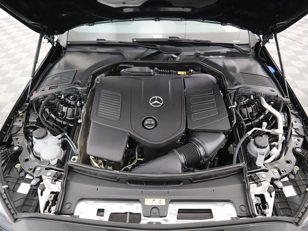New 2025 Mercedes-Benz C 300 4MATIC Sedan image 30