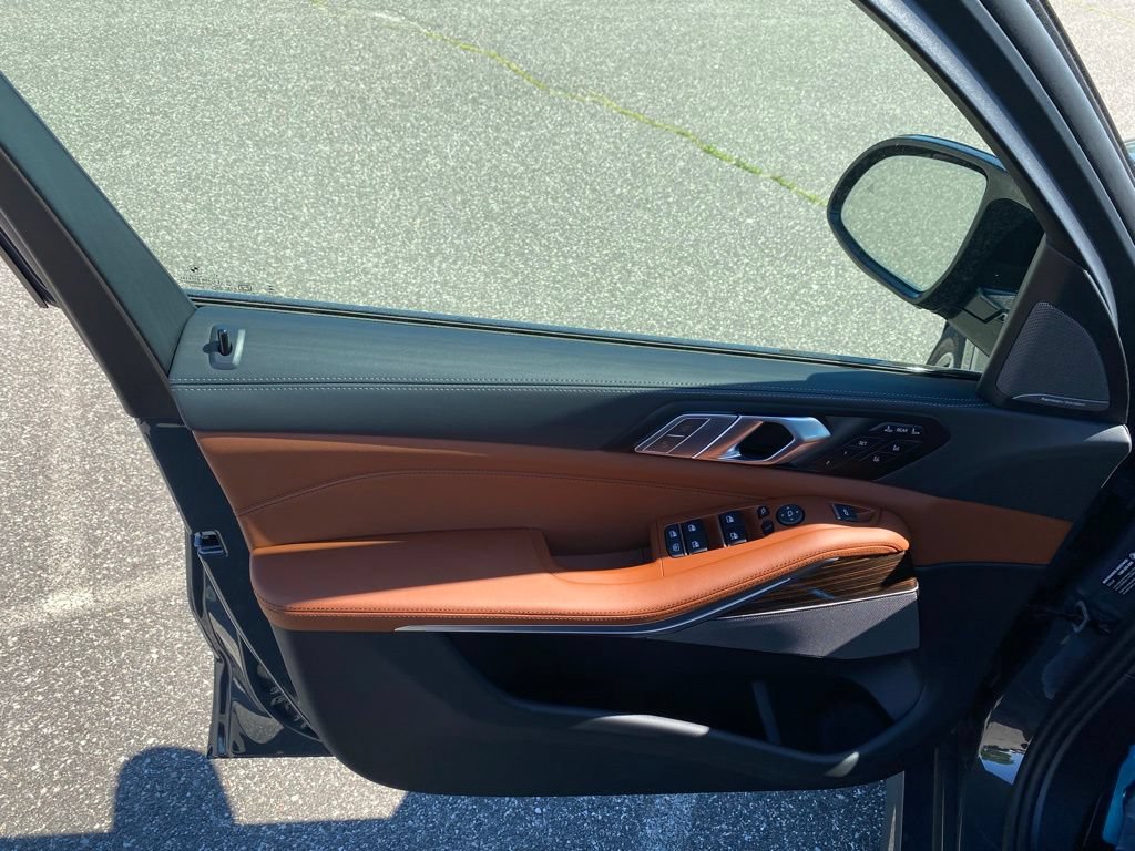 New 2027 BMW X7 M60i w/ Executive Package AWD/4WD image 14