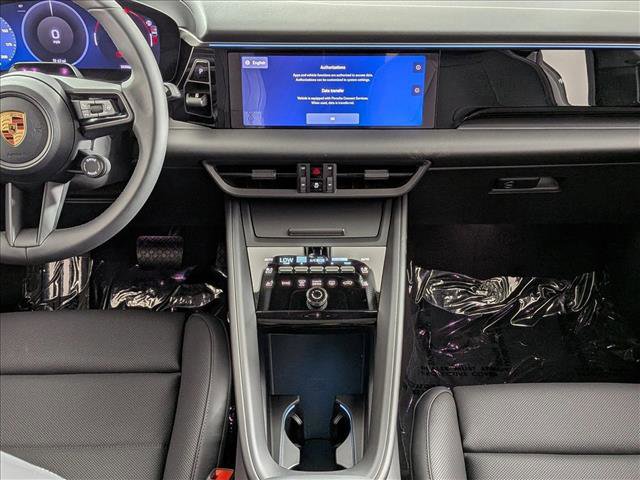 New 2026 Porsche Macan Electric image 20