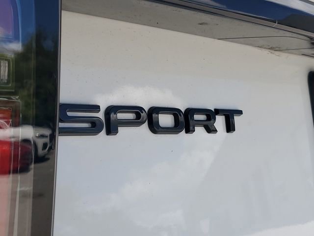 Certified 2025 Land Rover Discovery Sport Dynamic SE image 9