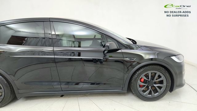 Used 2024 Tesla Model X Plaid image 8
