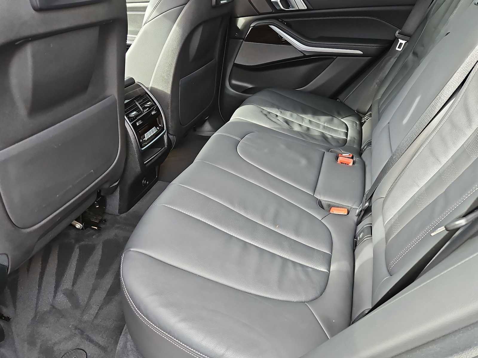 Used 2020 BMW X5 xDrive40i w/ Convenience Package image 19