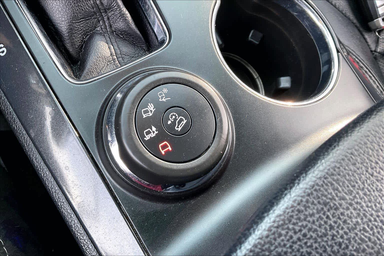 Used 2018 Ford Explorer Limited AWD/4WD image 32