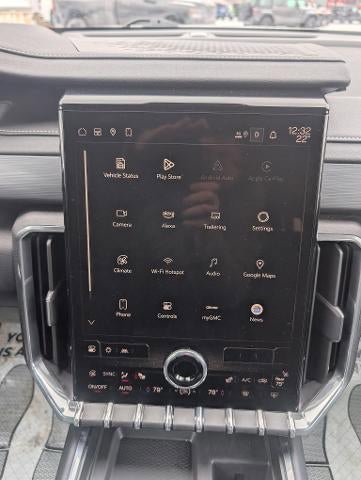 Used 2025 GMC Acadia Elevation AWD/4WD image 15
