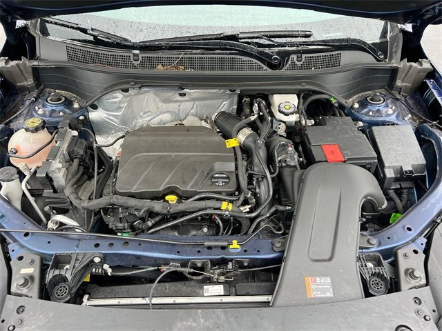 Used 2024 Chevrolet Trax LT w/ Driver Confidence Package image 28