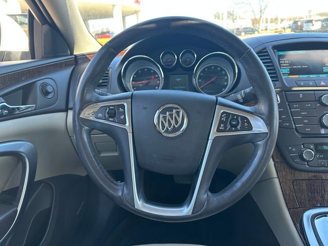 Used 2013 Buick Regal Premium FWD image 10