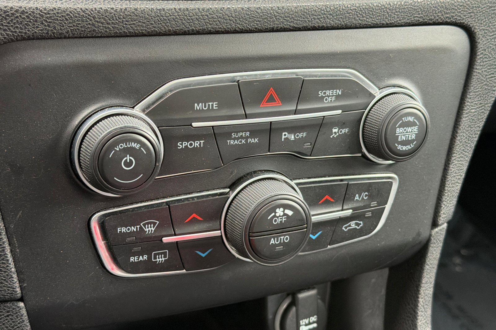 Used 2023 Dodge Charger GT RWD image 18