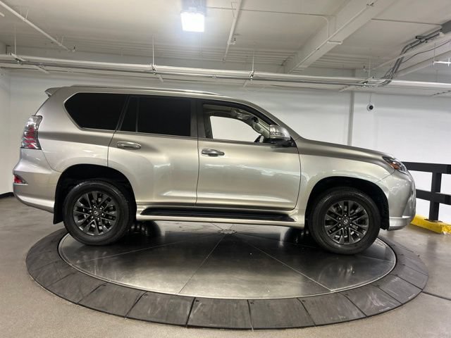 Used 2020 Lexus GX 460 Premium w/ Premium Package AWD/4WD image 10