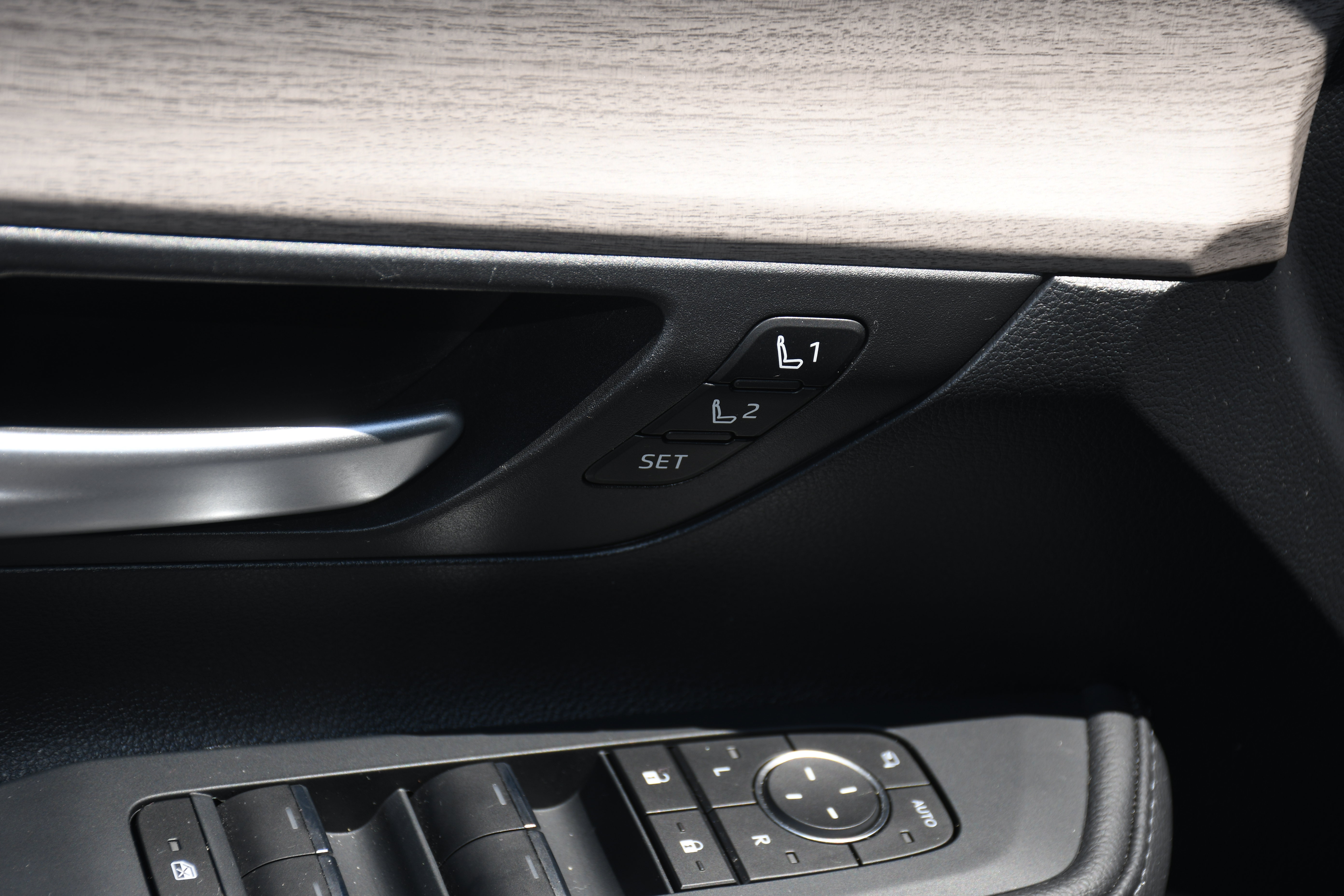 Certified 2025 Toyota Grand Highlander AWD Hybrid image 11