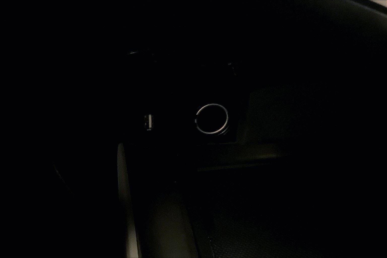 Used 2023 Toyota Camry SE image 31