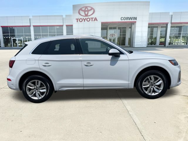 Used 2022 Audi Q5 2.0T Premium w/ Convenience Package AWD/4WD image 6