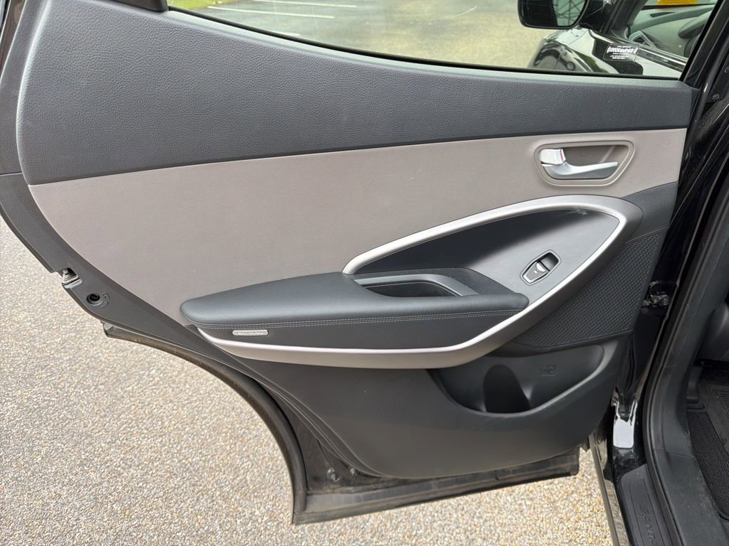 Used 2016 Hyundai Santa Fe Sport image 15