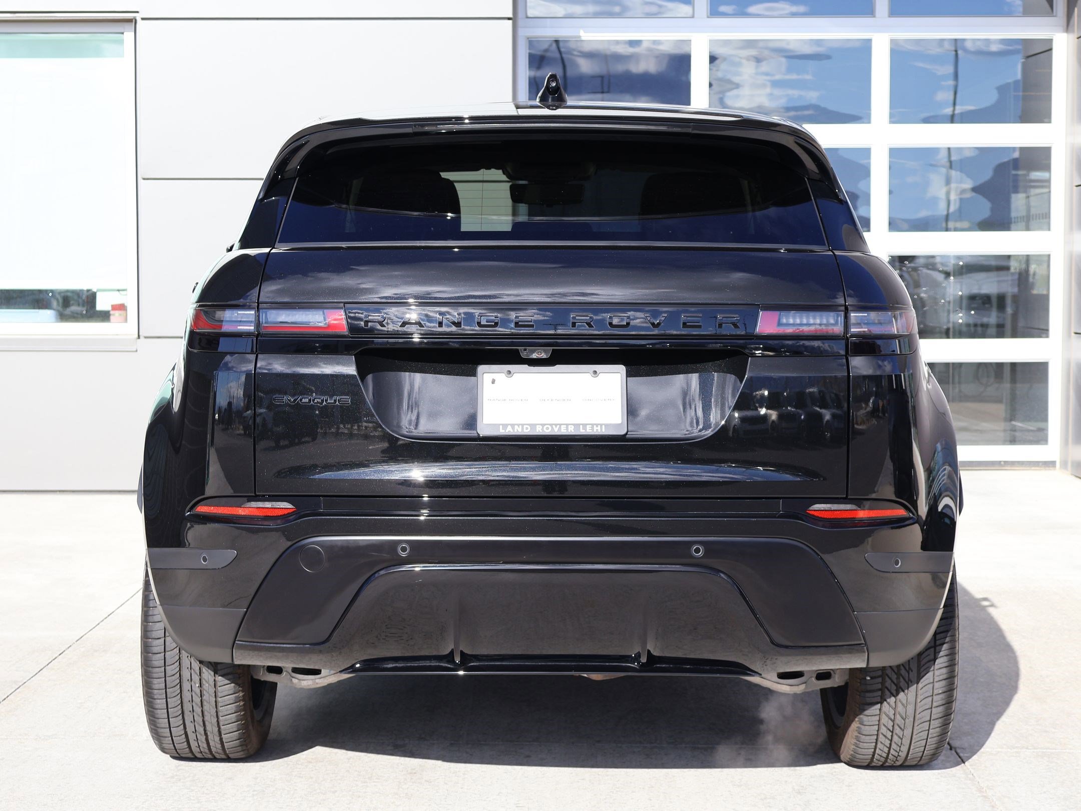 Certified 2025 Land Rover Range Rover Evoque S image 9