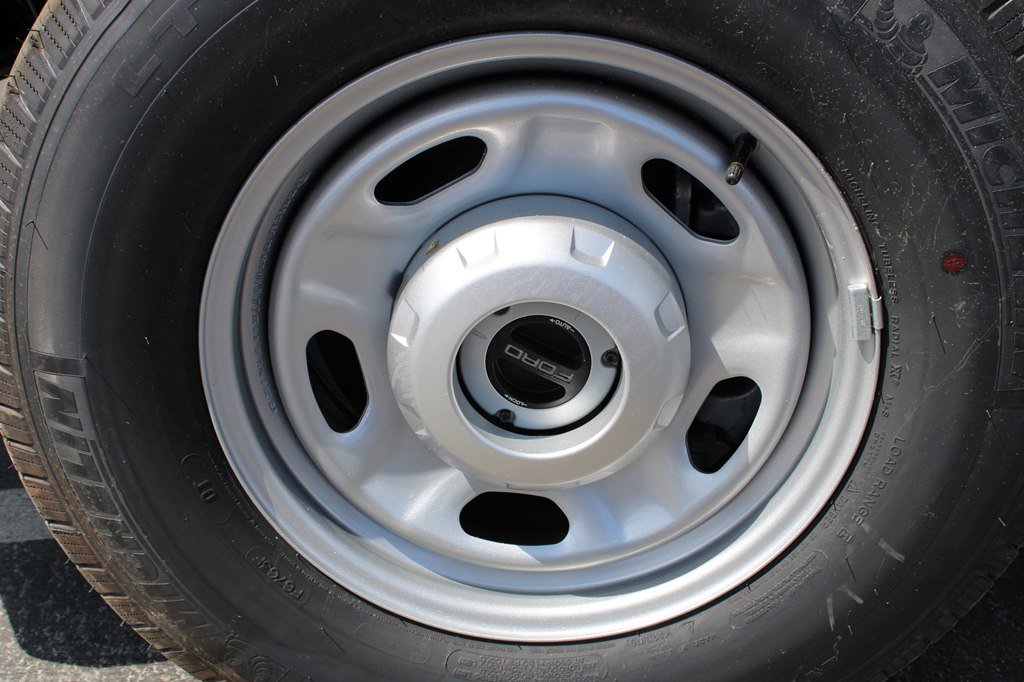 Used 2025 Ford F250 XLT image 29