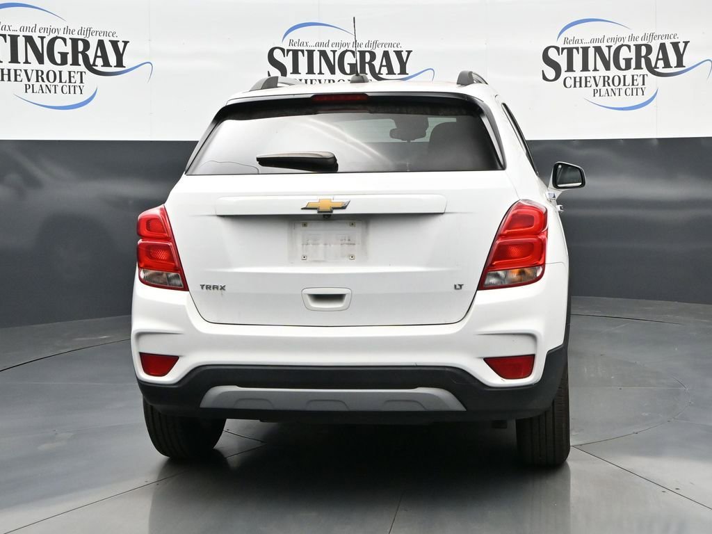 Used 2020 Chevrolet Trax LT w/ LT Convenience Package FWD image 6