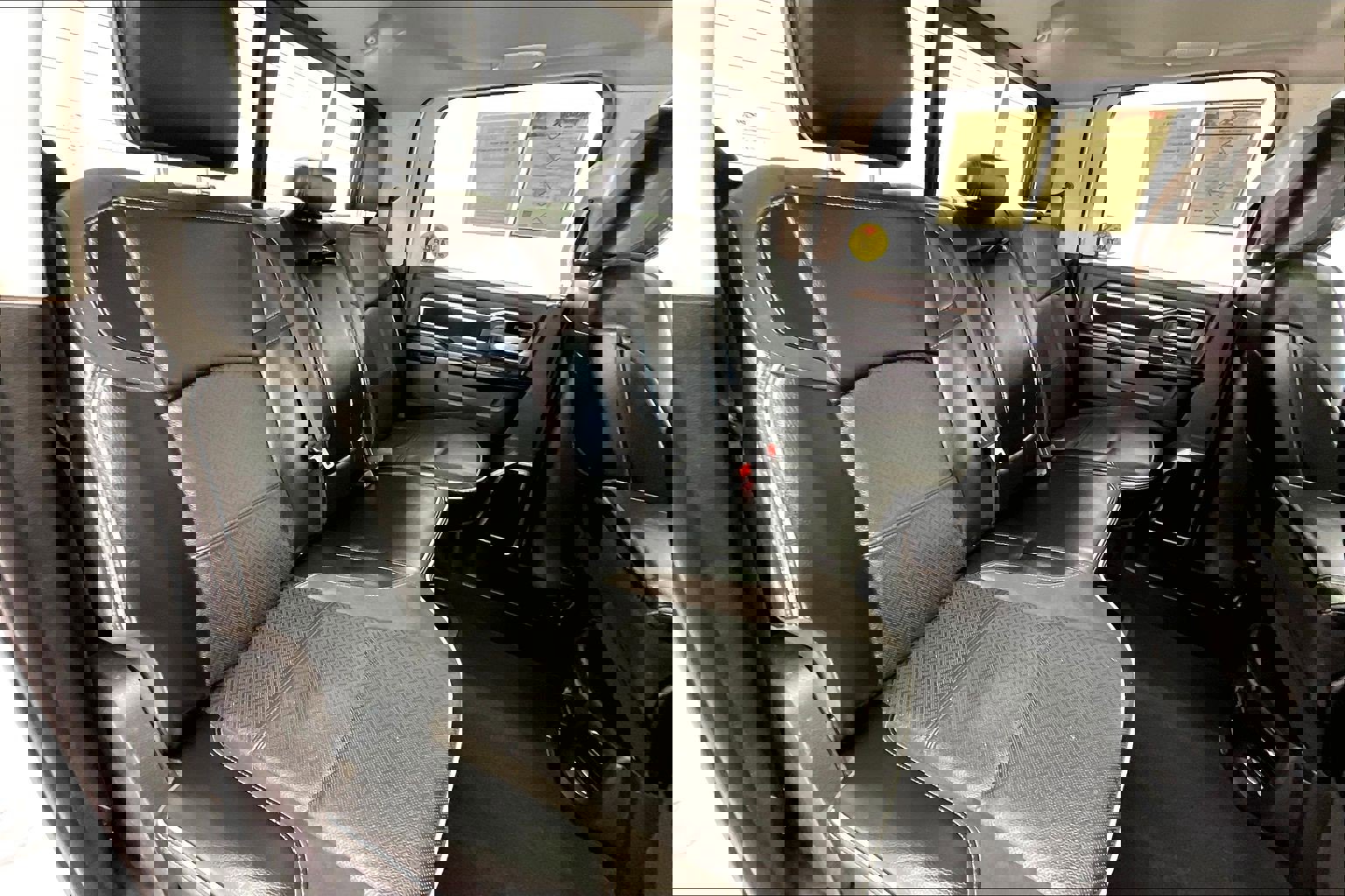 Used 2024 RAM 2500 Laramie w/ Cold Weather Group image 18