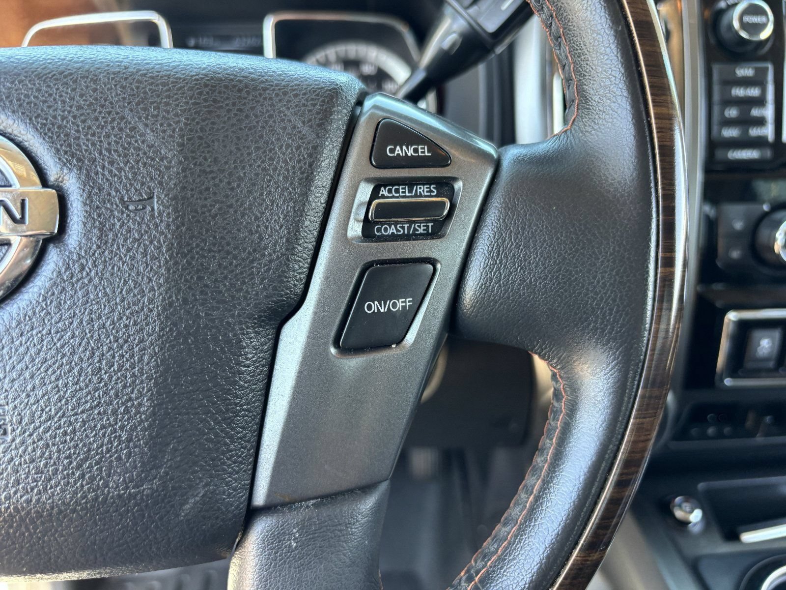 Used 2018 Nissan Titan Platinum Reserve w/ Platinum Utility Package AWD/4WD image 31