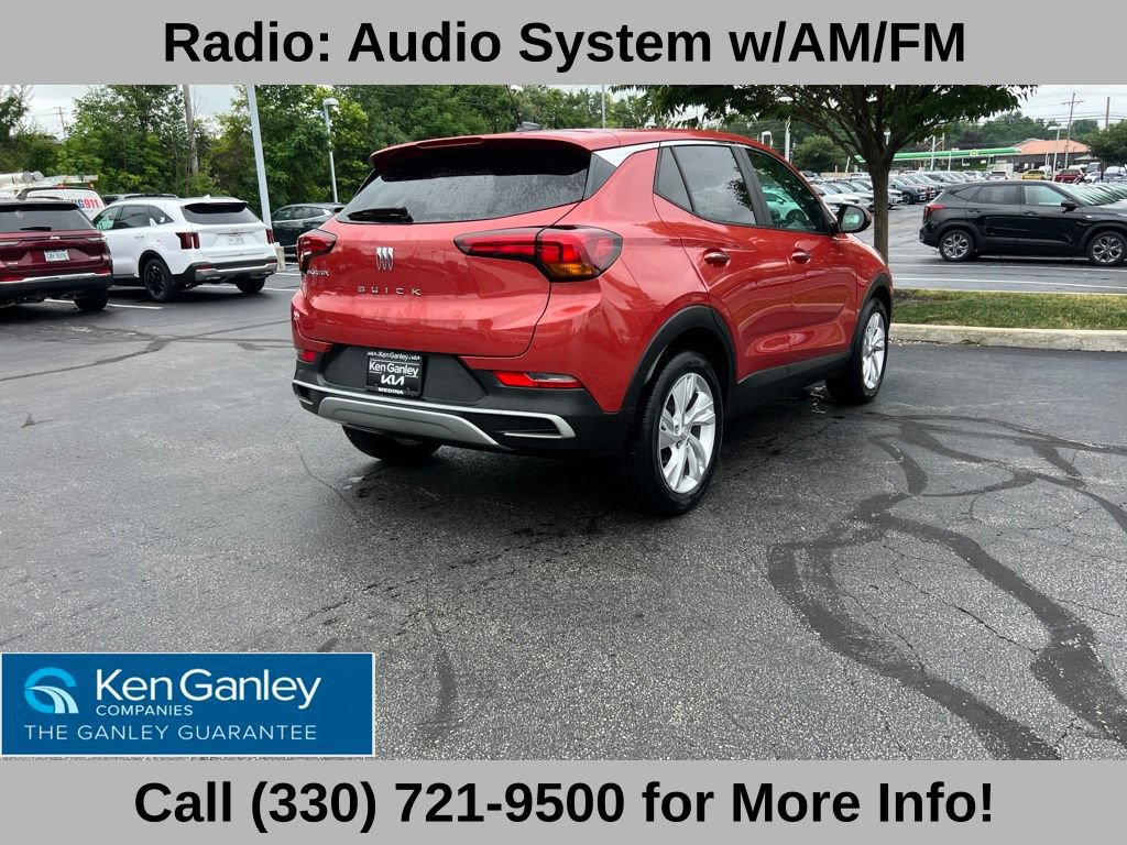 Used 2024 Buick Encore GX Preferred w/ Comfort Package FWD image 8