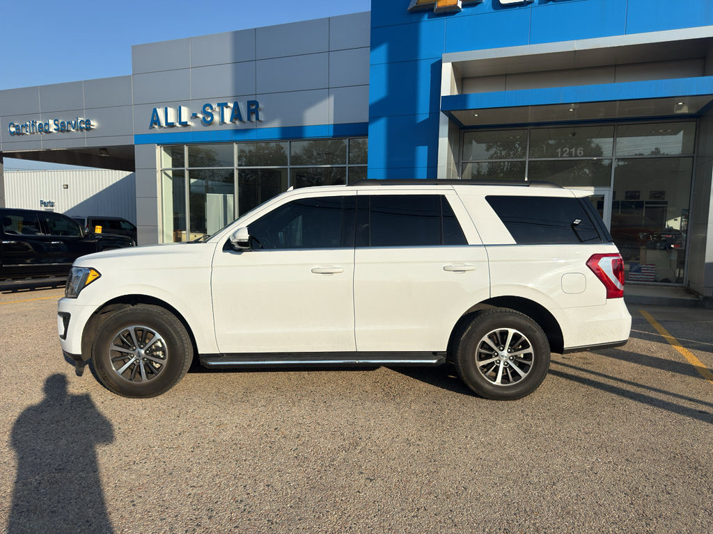 Used 2021 Ford Expedition XLT RWD image 3