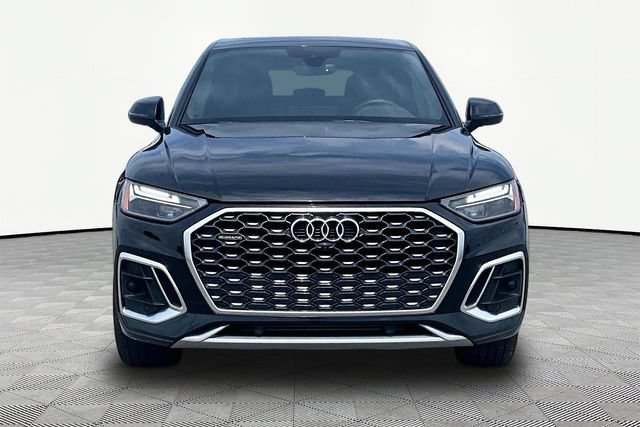 Used 2023 Audi Q5 2.0T Premium Plus w/ Premium Plus Package AWD/4WD image 3