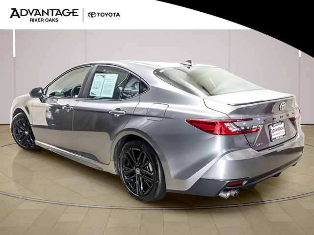 Certified 2025 Toyota Camry SE FWD image 5