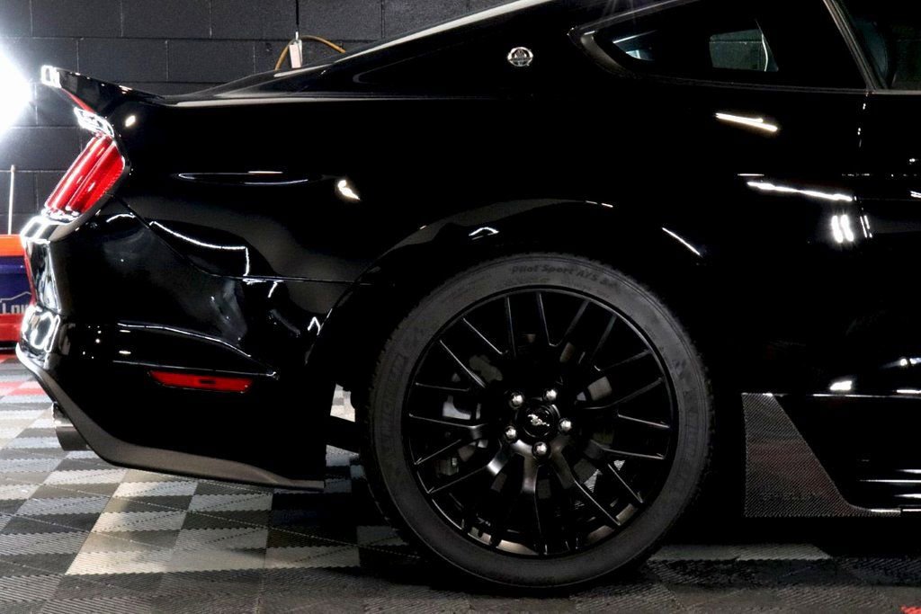 Used 2016 Ford Mustang GT Premium image 10