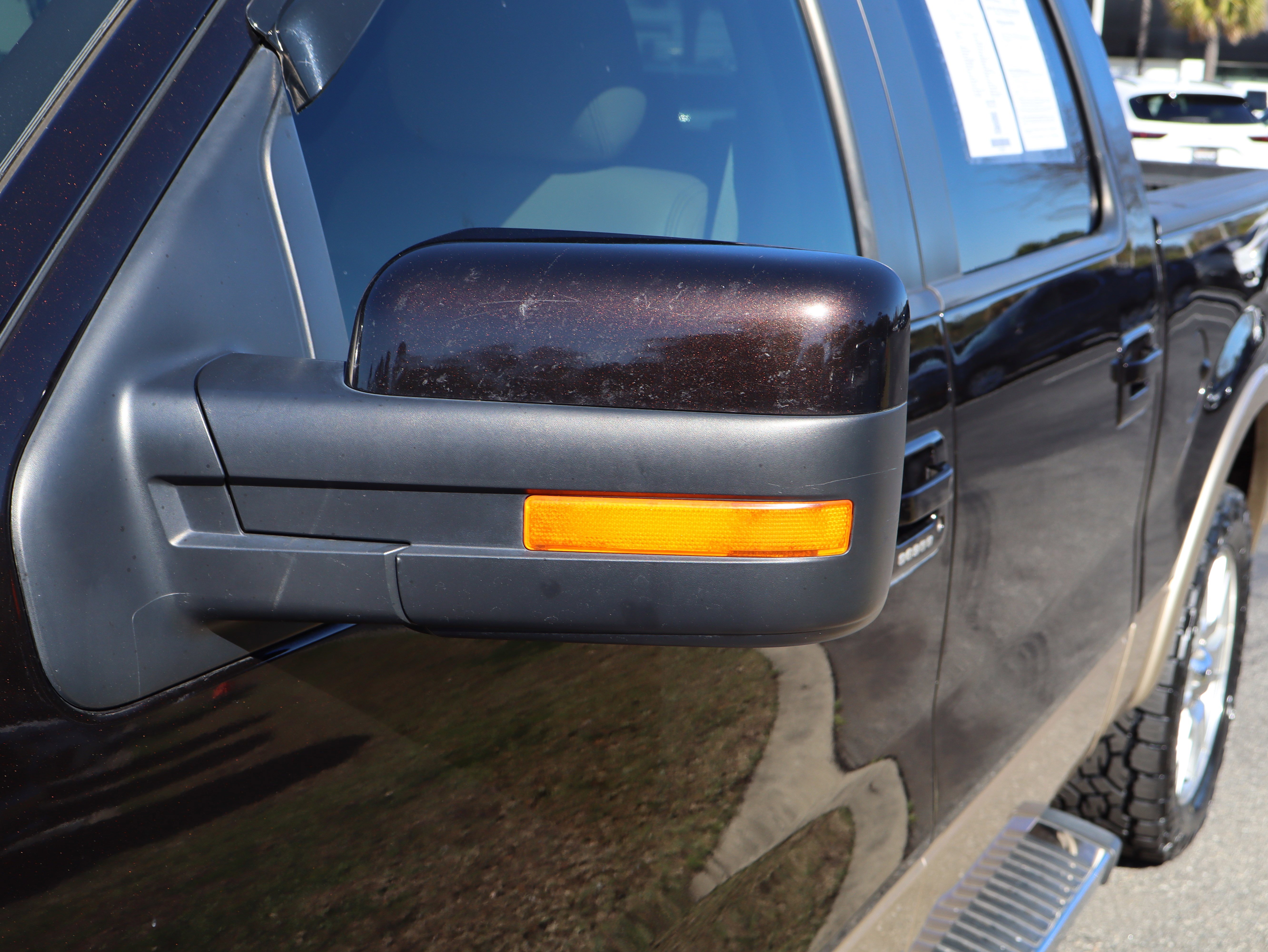 Used 2013 Ford F150 Lariat w/ Mid Equipment Group image 16