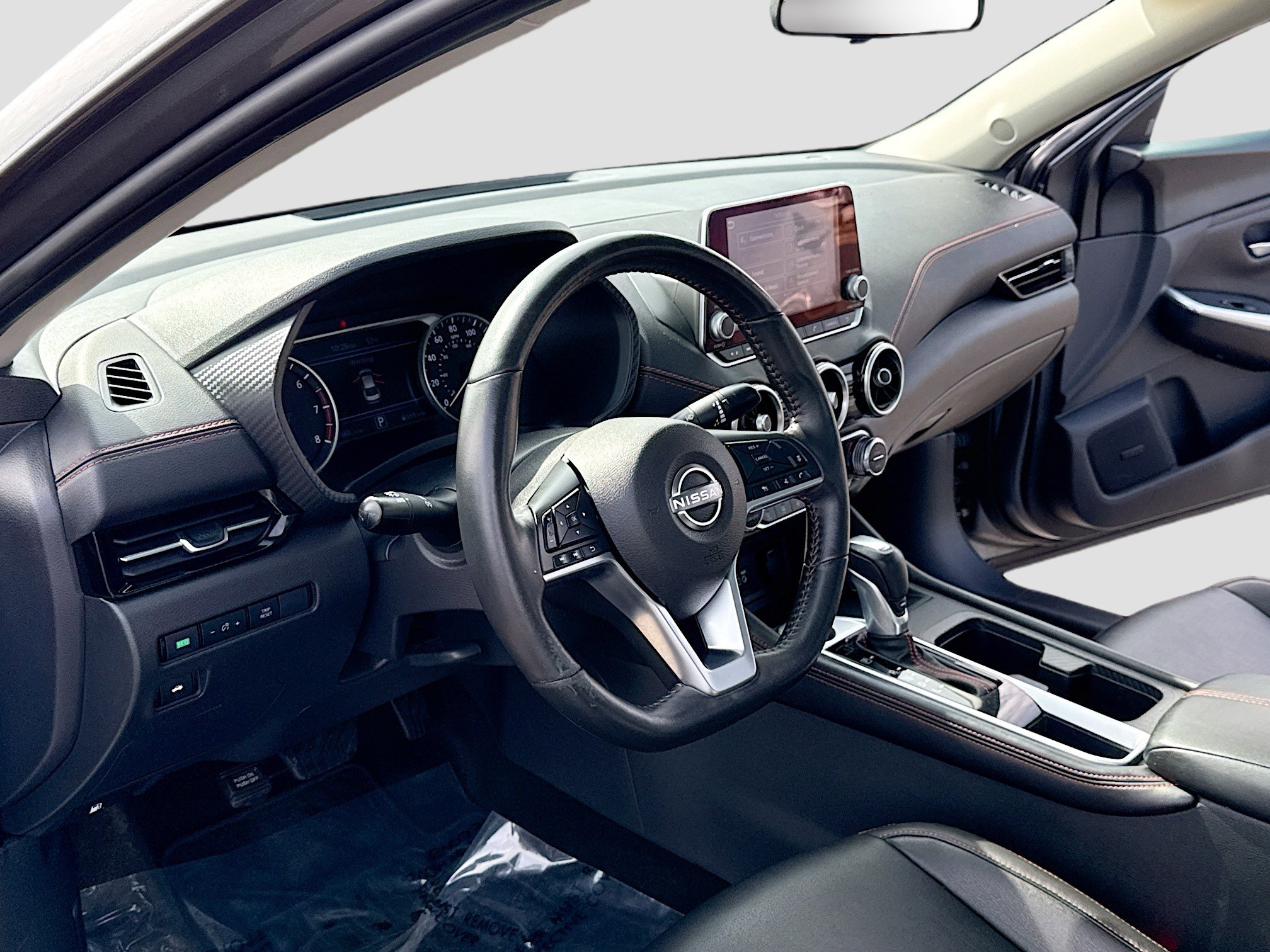 Used 2024 Nissan Sentra SR w/ SR Premium Package image 4