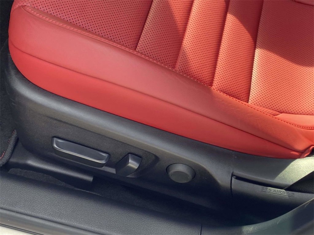 Used 2024 Lexus IS 500 image 16