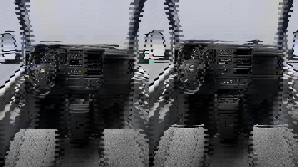 New 2026 Chevrolet Express 3500 LT RWD image 31