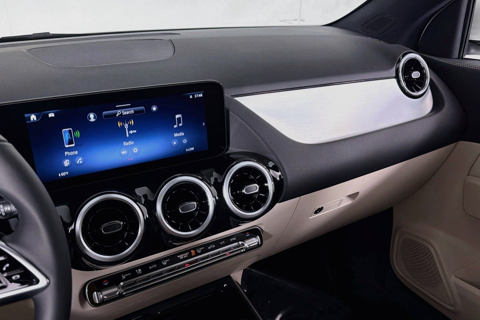 New 2026 Mercedes-Benz GLA 250 image 19