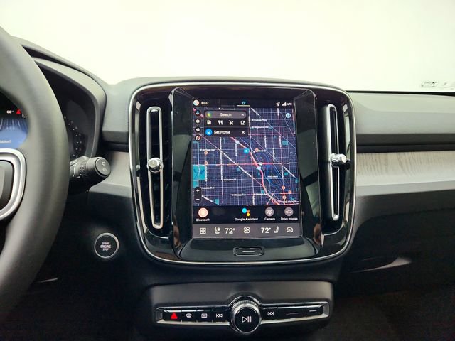 New 2026 Volvo XC40 B5 Plus w/ Protection Package Premier image 22