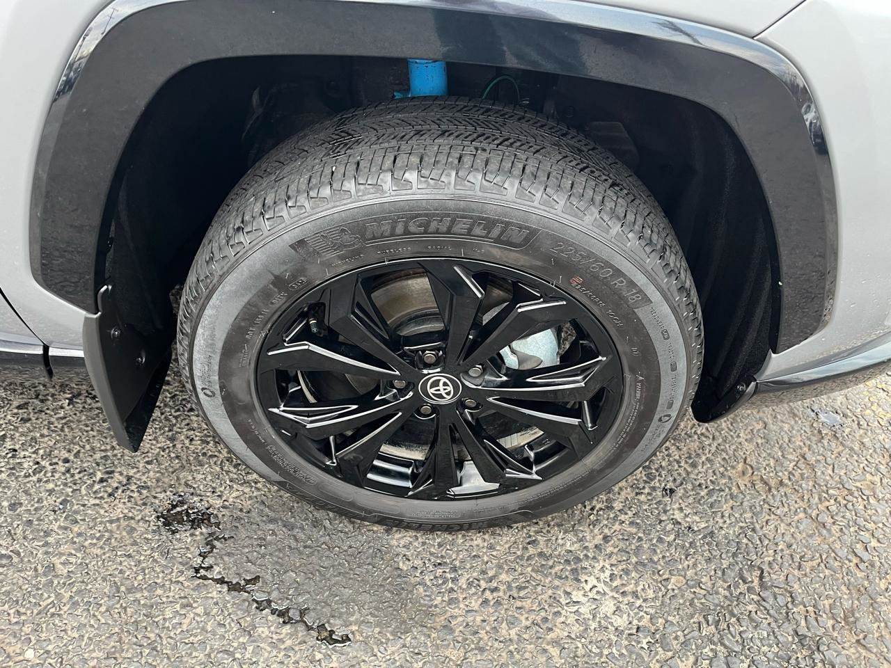 Used 2025 Toyota RAV4 XSE w/ Weather Package image 13