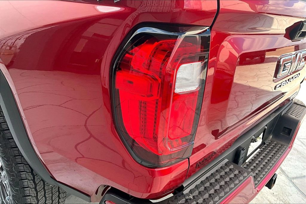 Used 2024 GMC Canyon Elevation w/ Trailering Package image 22