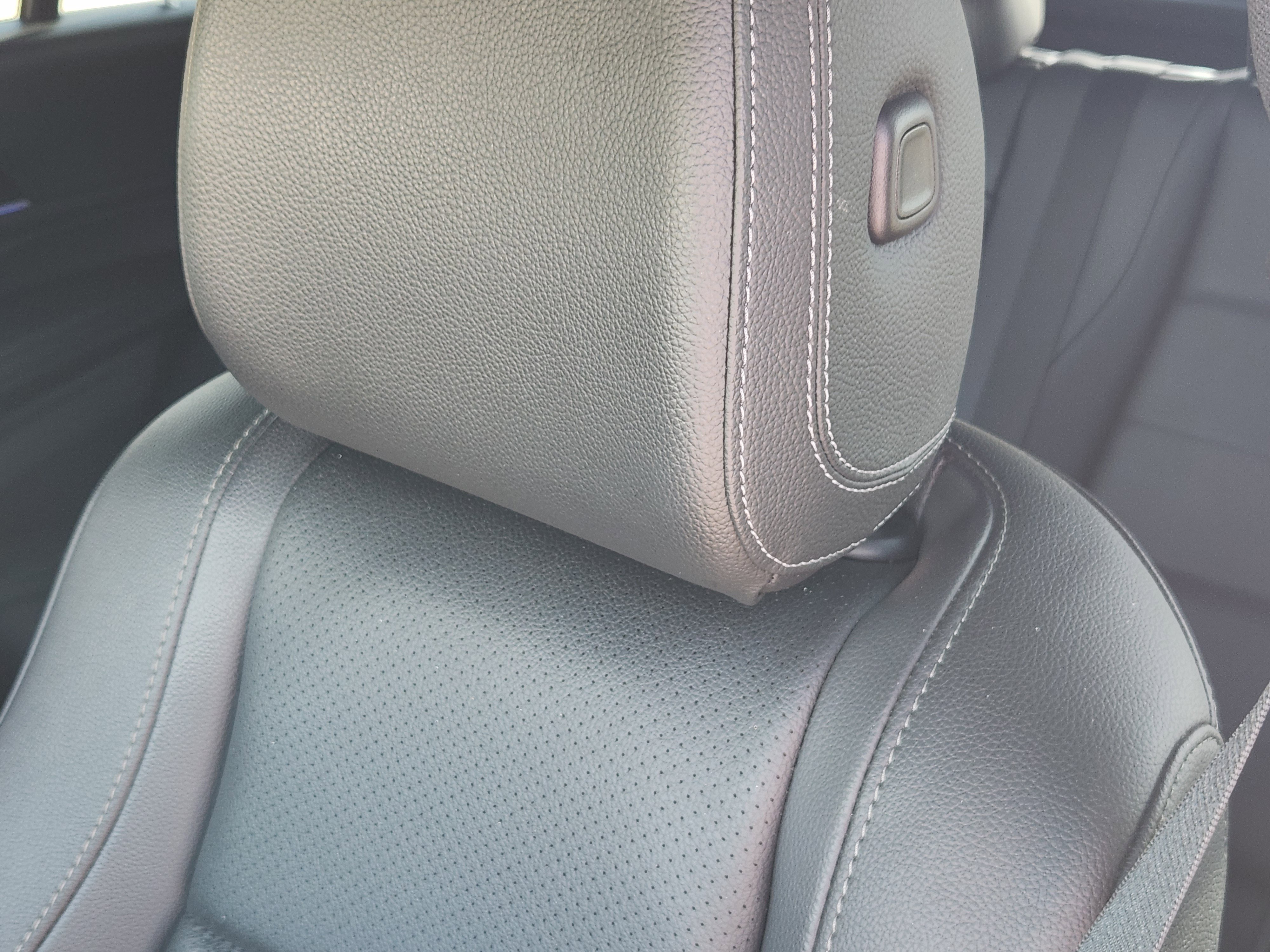 Used 2022 Mercedes-Benz GLE 350 image 17