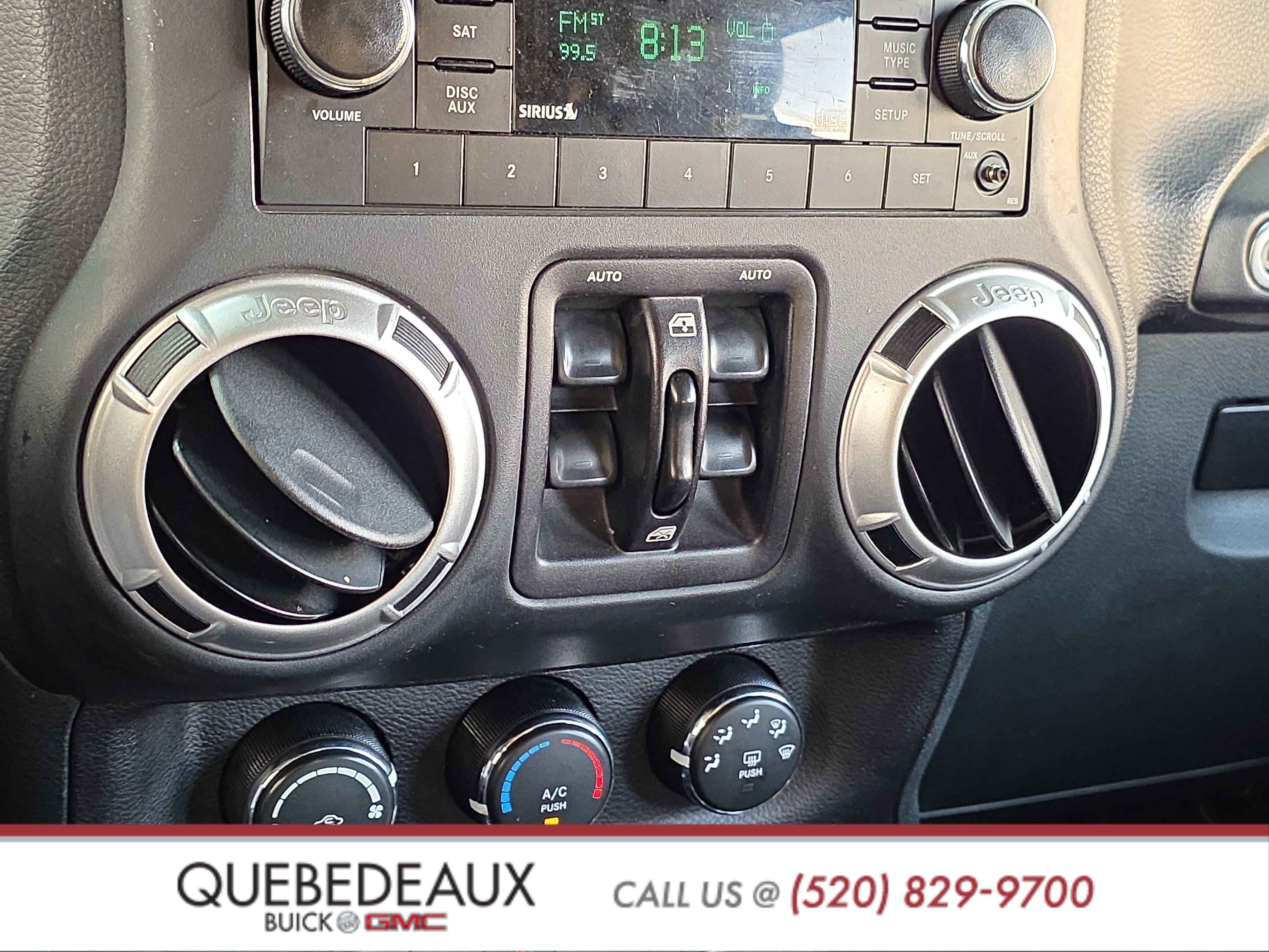 Used 2015 Jeep Wrangler Unlimited Sahara w/ Max Tow Package AWD/4WD image 18